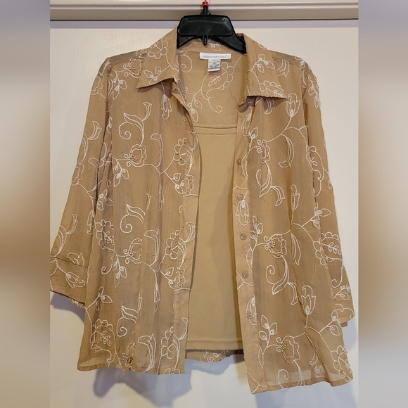 Moonlight Bay 2 piece cami and sheer, tan button up embroidered flowers - Picture 1 of 8
